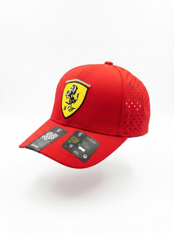 IMG_3388_enhanced Gorra Ferrari Rosso Corsa: Precision Series